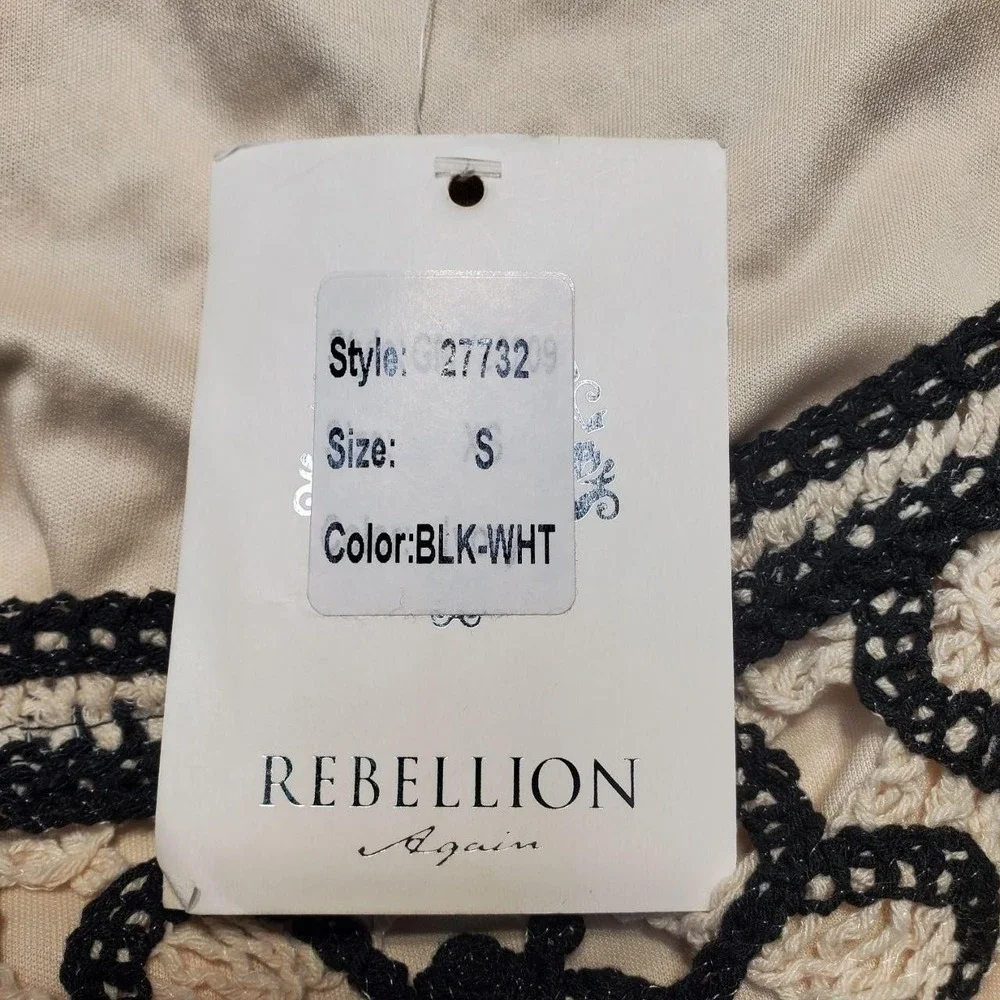 Rebellion Again Crochet Tank Shorts 2 Piece Set Women Small Floral Festival Boho